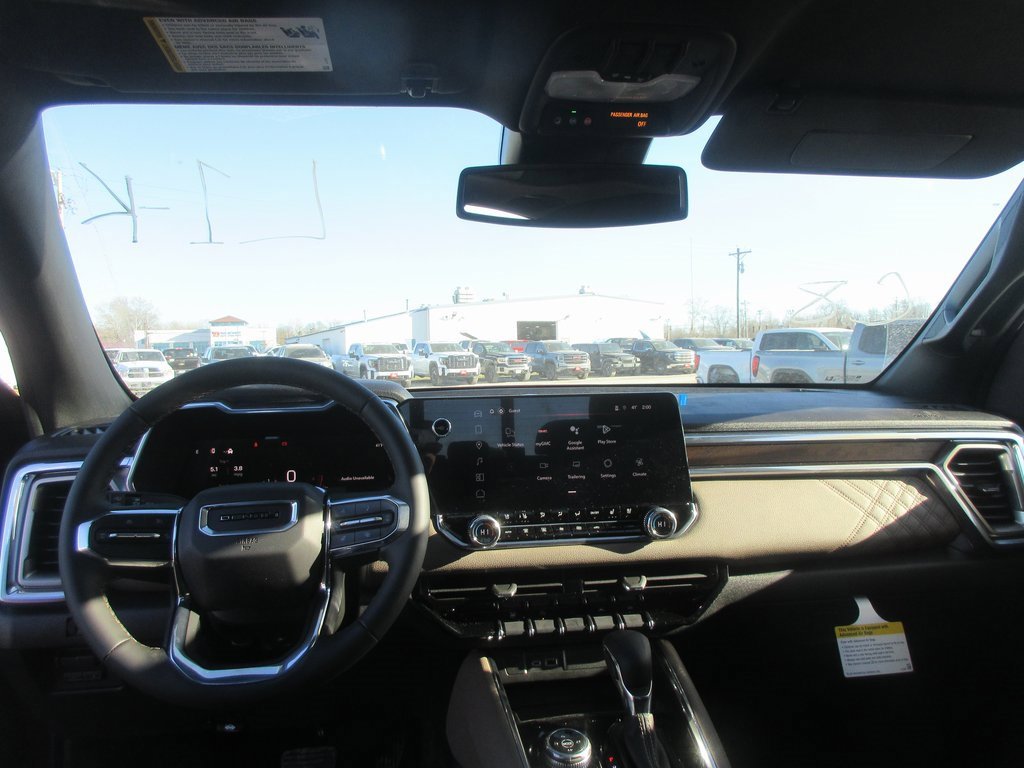 New 2026 GMC Canyon Denali image 16