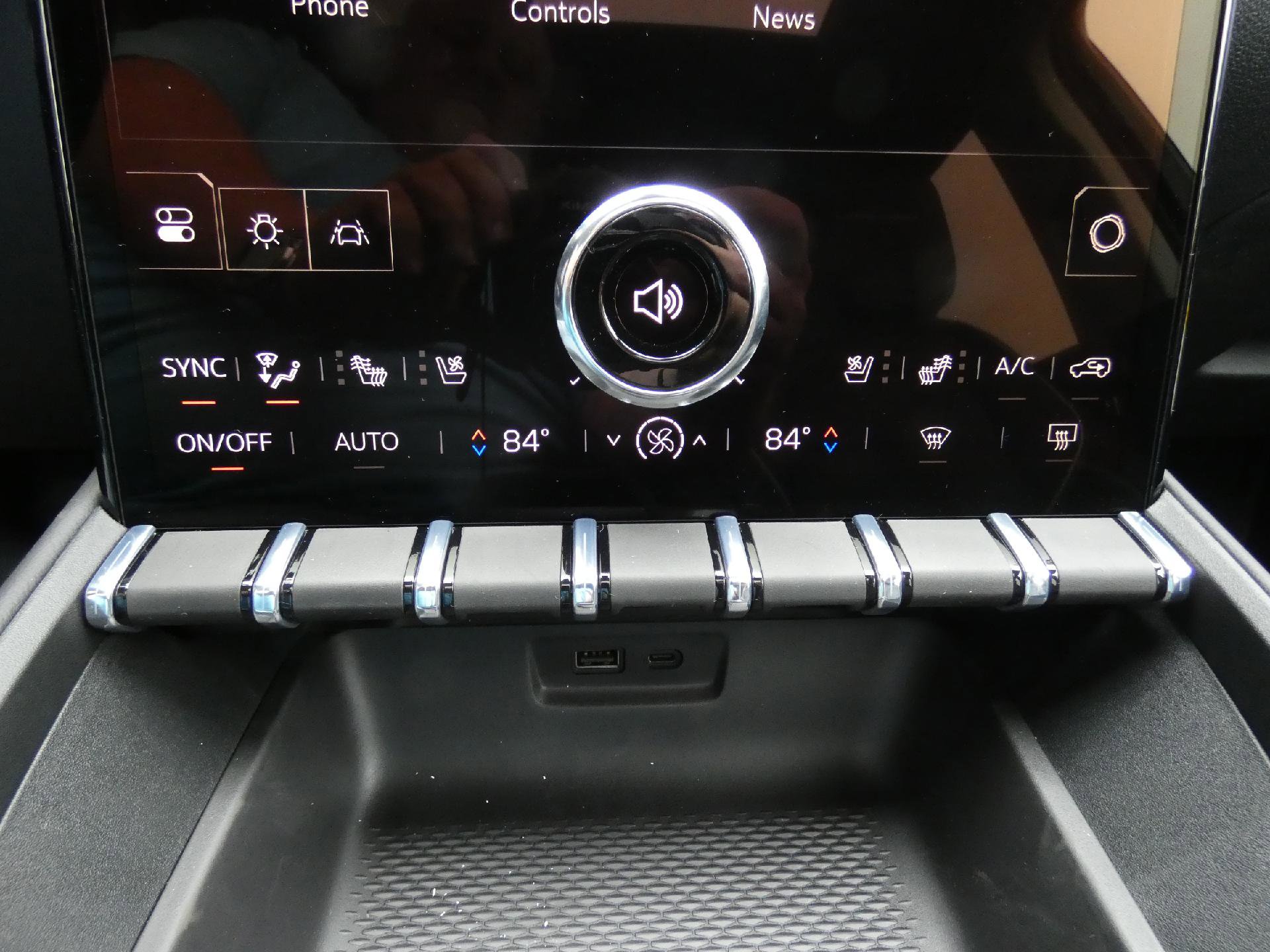 New 2026 GMC Terrain Denali AWD/4WD image 24
