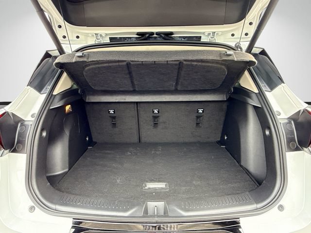 Used 2024 Buick Encore GX Sport Touring w/ Comfort Package FWD image 11