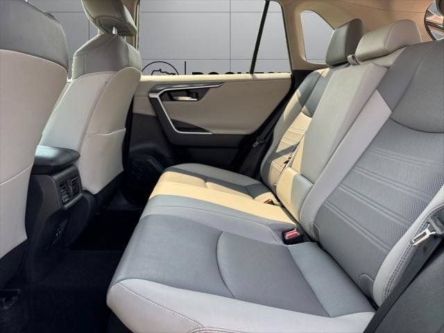 Certified 2021 Toyota RAV4 Limited AWD/4WD image 47