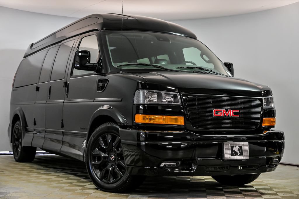 New 2026 GMC Savana 2500 Extended w/ Driver Convenience Package RWD image 1