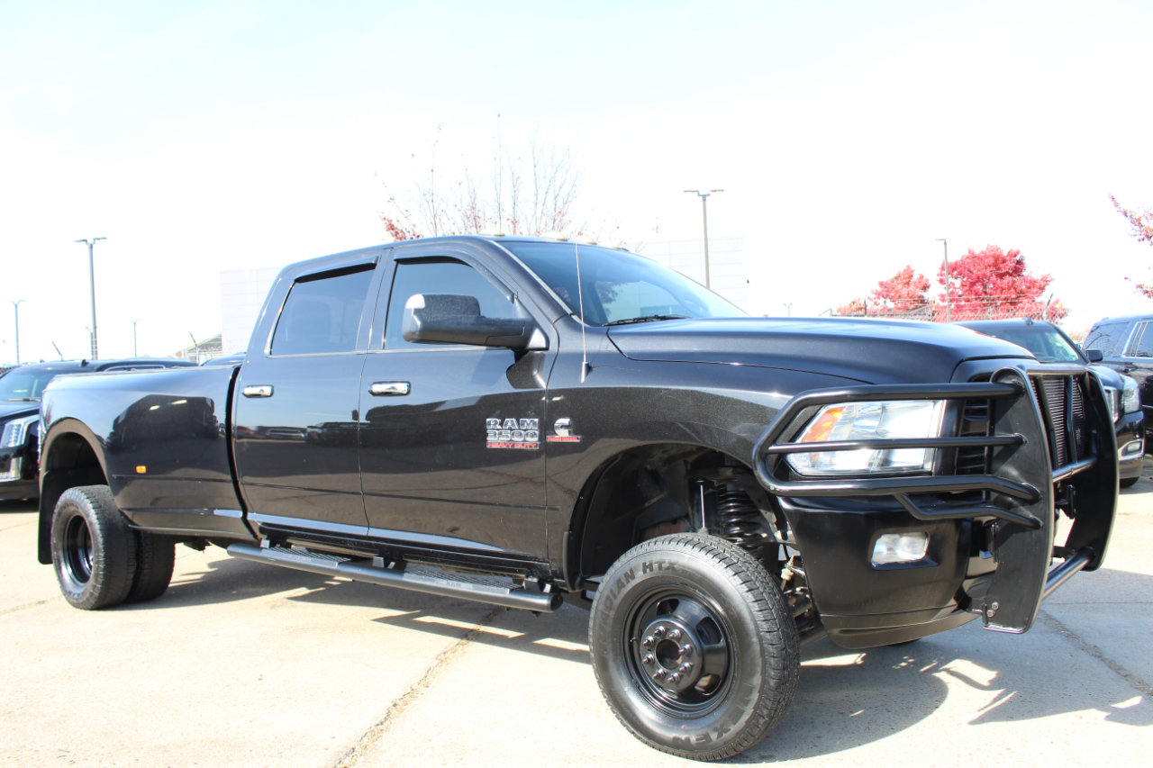 Used 2016 RAM 3500 Lone Star image 9