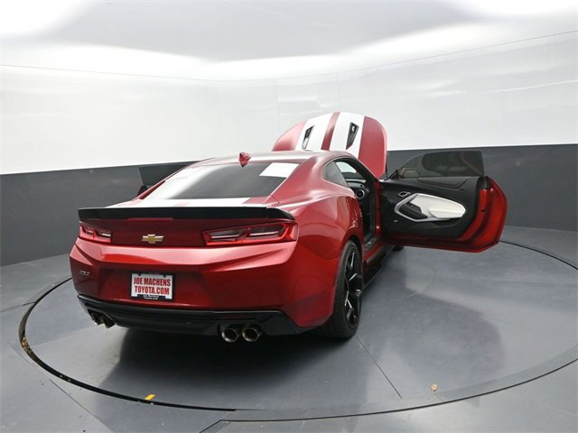 Used 2017 Chevrolet Camaro SS image 36