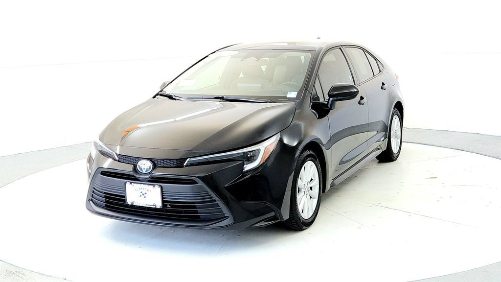 Certified 2024 Toyota Corolla LE w/ LE Convenience Package AWD/4WD image 2