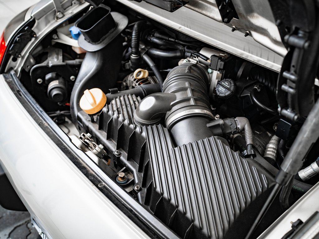 Used 2000 Porsche 911 Carrera image 44
