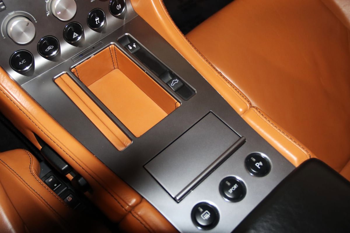 Used 2006 Aston Martin DB9 Coupe RWD image 48