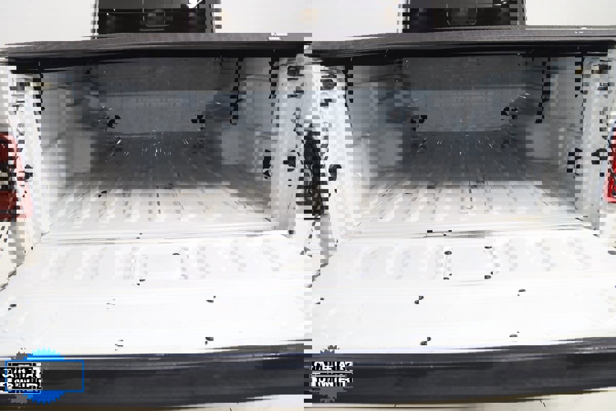 Used 2023 Jeep Gladiator Mojave w/ Cold Weather Group image 47