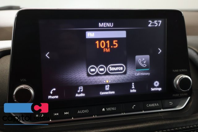 Used 2021 Nissan Rogue S AWD/4WD image 21