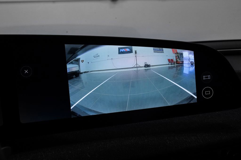Used 2024 Lucid Air Touring image 26