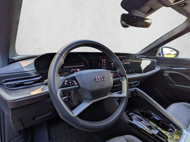 Used 2025 Audi Q5 Premium w/ Convenience Package AWD/4WD image 10