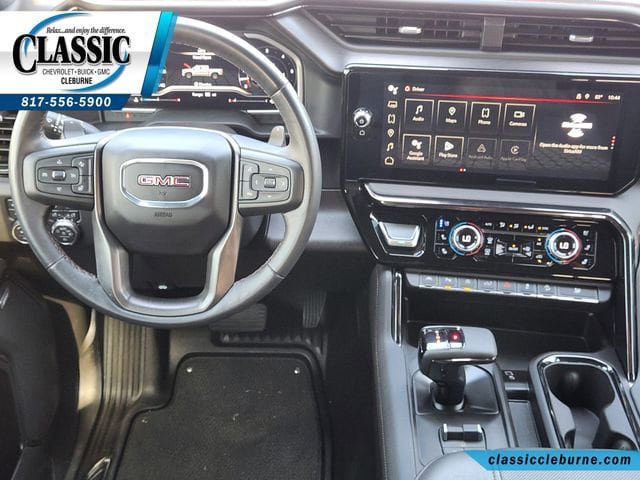 Used 2023 GMC Sierra 1500 AT4 w/ AT4 Premium Package AWD/4WD image 3