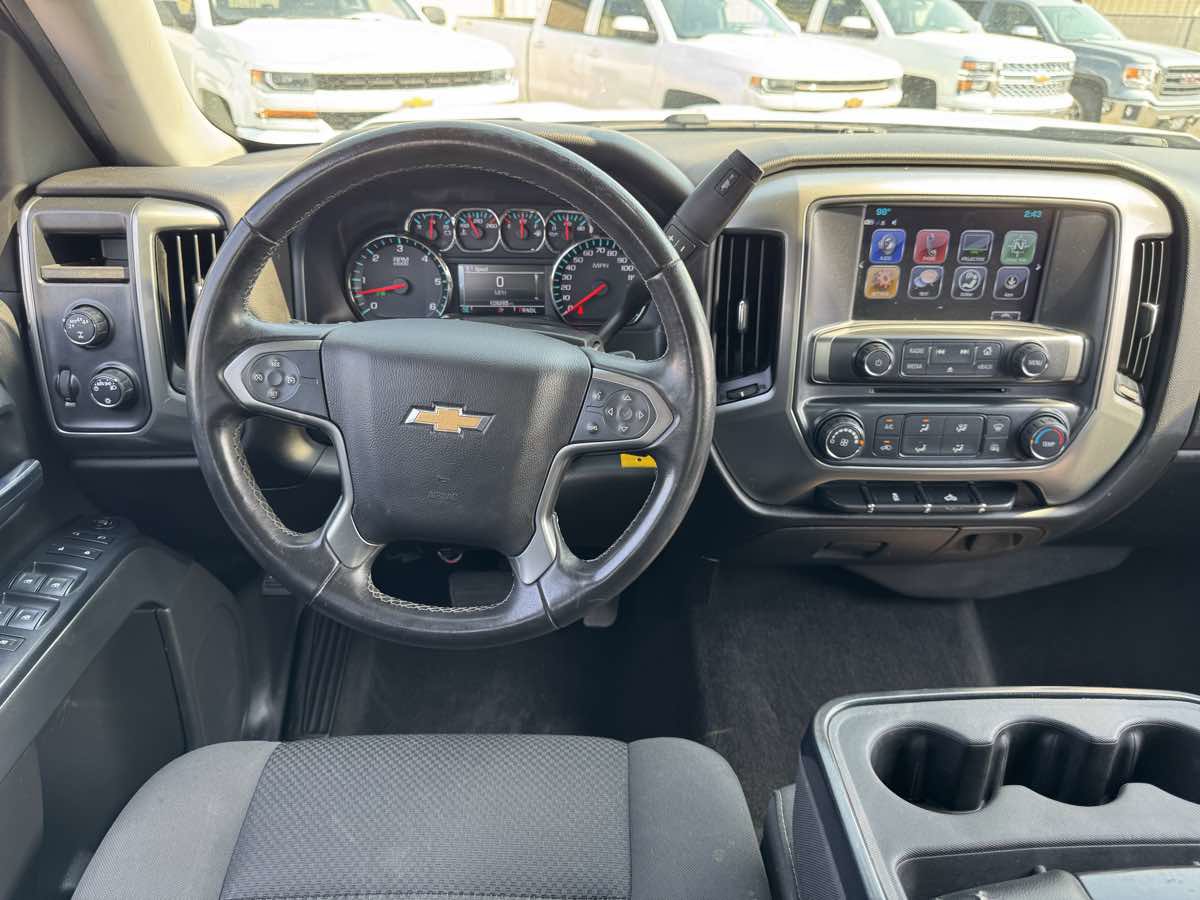 Used 2018 Chevrolet Silverado 1500 LT w/ Trailering Package AWD/4WD image 26