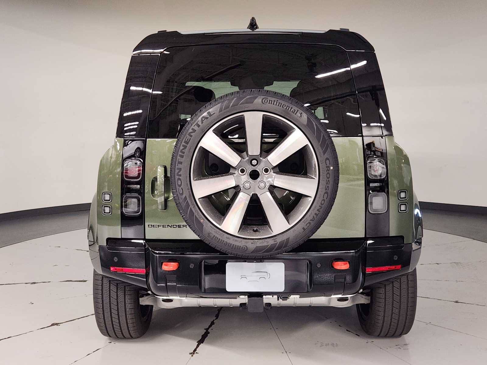 New 2026 Land Rover Defender 110 X AWD/4WD image 15