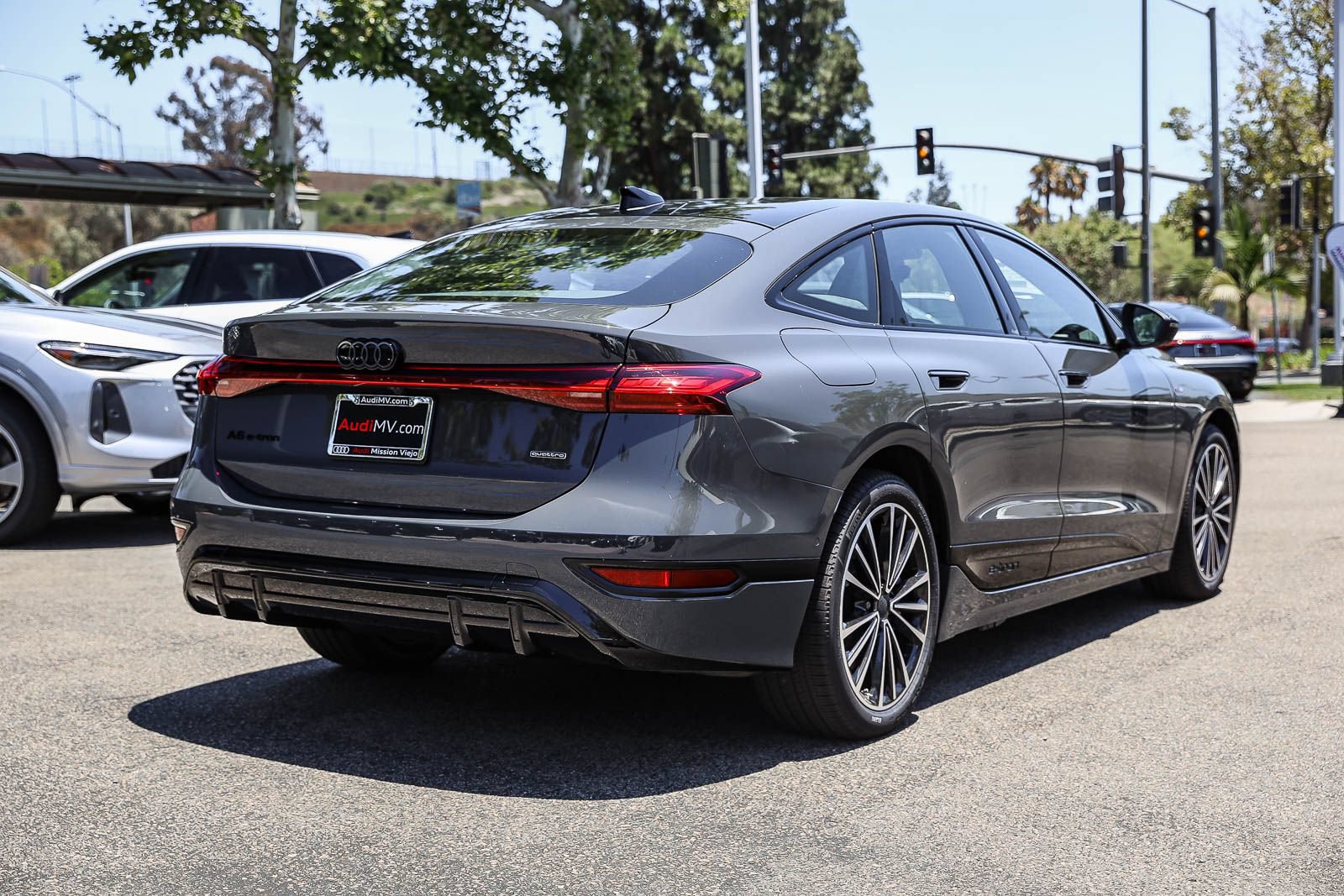 New 2027 Audi A6 e-tron Premium Plus AWD/4WD image 6