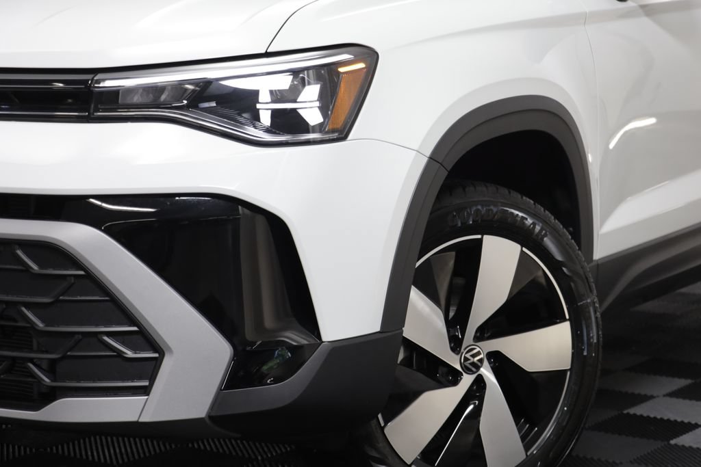 New 2026 Volkswagen Taos S AWD/4WD image 4