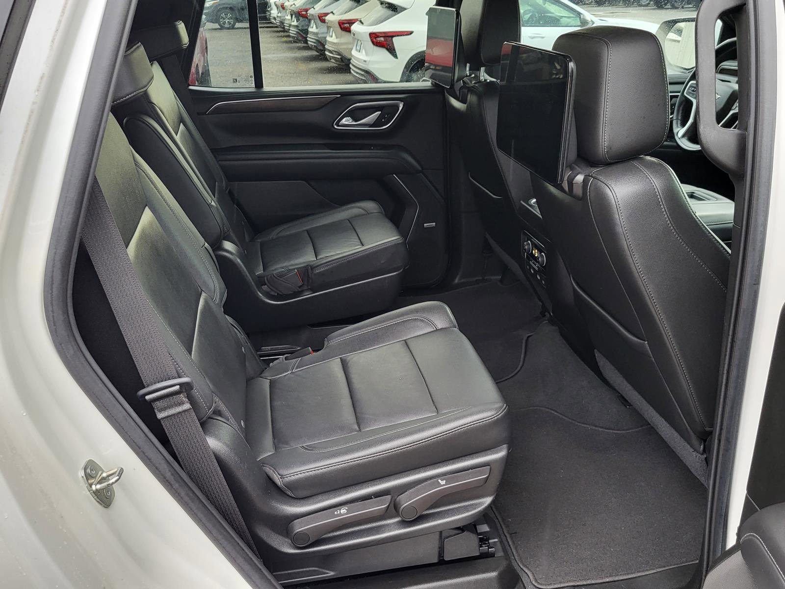 Used 2021 Chevrolet Tahoe LT w/ Rear Media and Nav Package image 11