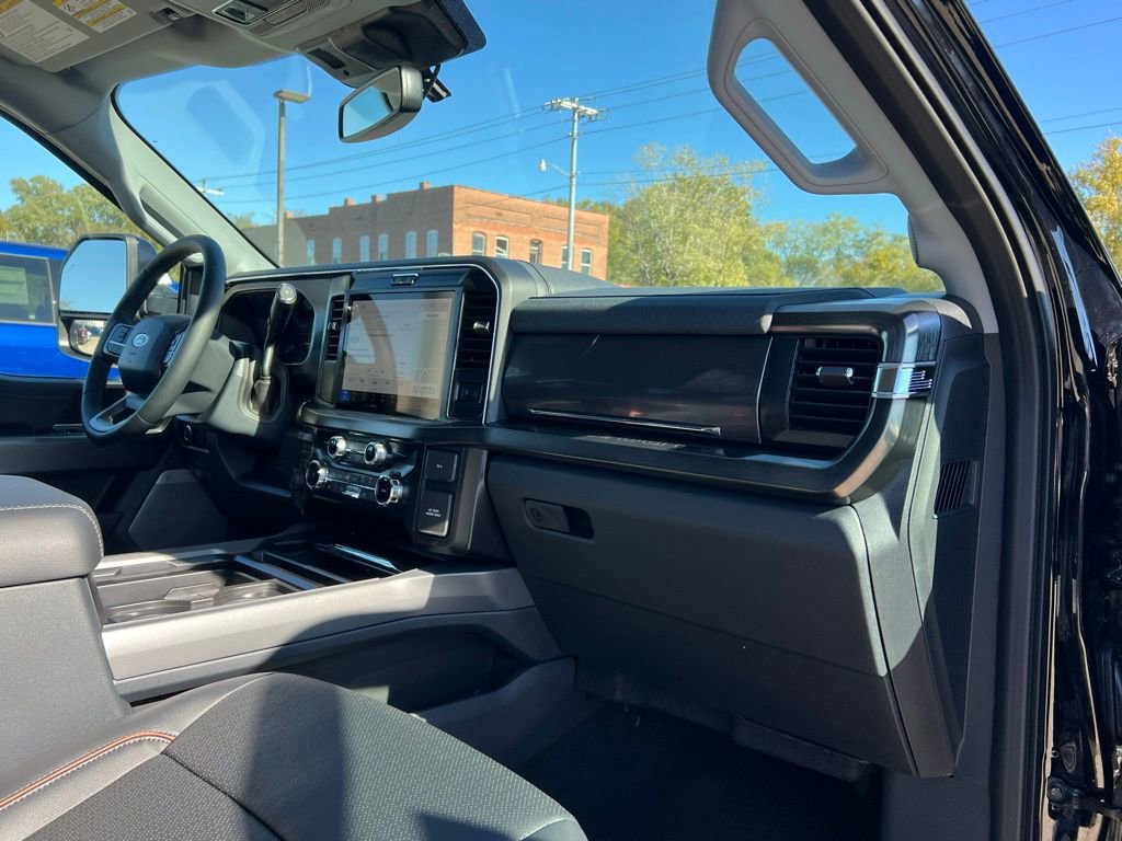 New 2026 Ford F250 Lariat image 21