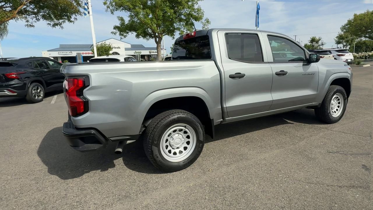 Used 2024 Chevrolet Colorado W/T RWD image 7