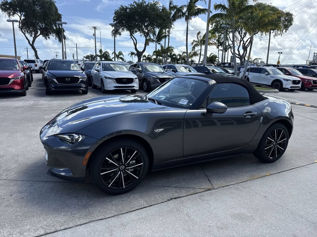 New 2026 MAZDA MX-5 Miata Grand Touring RWD image 10