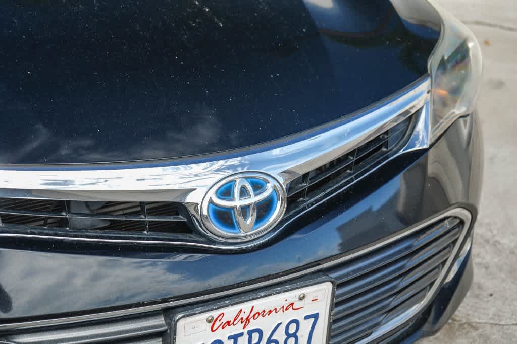 Used 2014 Toyota Avalon XLE Touring w/ Preferred Accessory Package FWD image 5