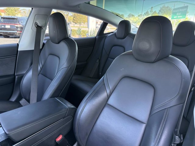 Used 2018 Tesla Model 3 Long Range RWD image 14