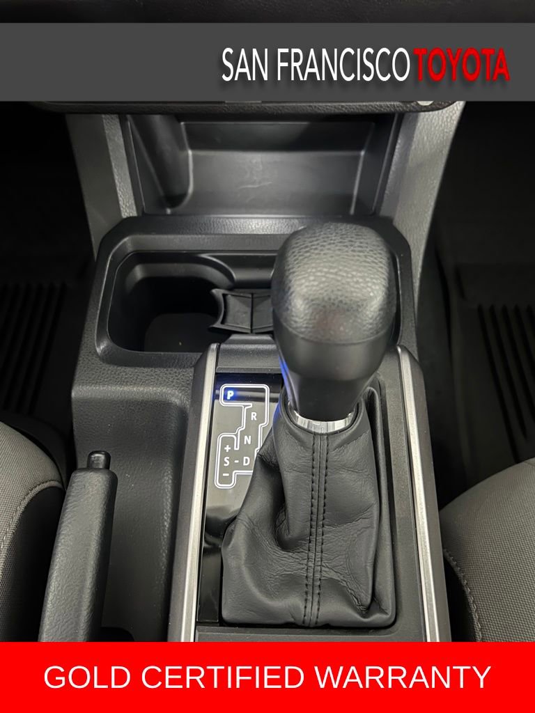 Certified 2022 Toyota Tacoma SR5 AWD/4WD image 25