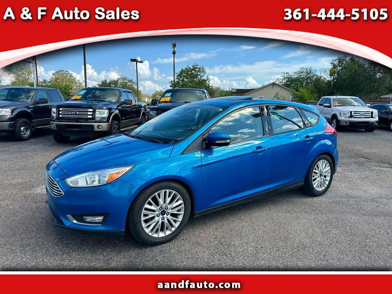 Used 2016 Ford Focus Titanium w/ Titanium Technology Package FWD image 1