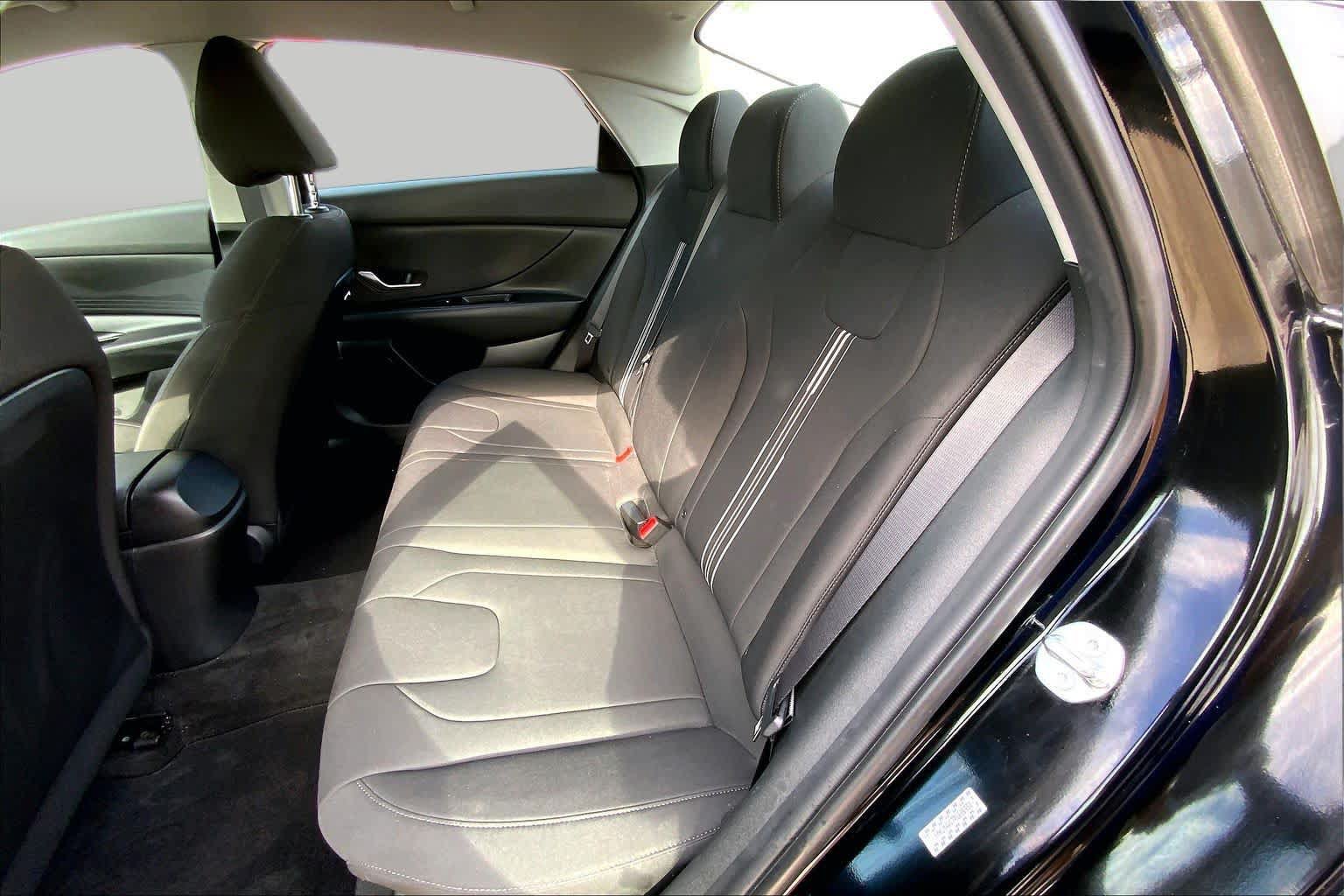 Certified 2023 Hyundai Elantra SEL FWD image 20