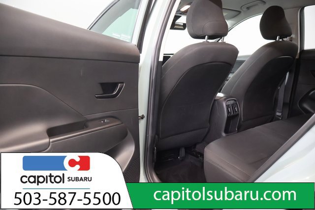 Used 2025 Hyundai Kona SEL AWD/4WD image 29