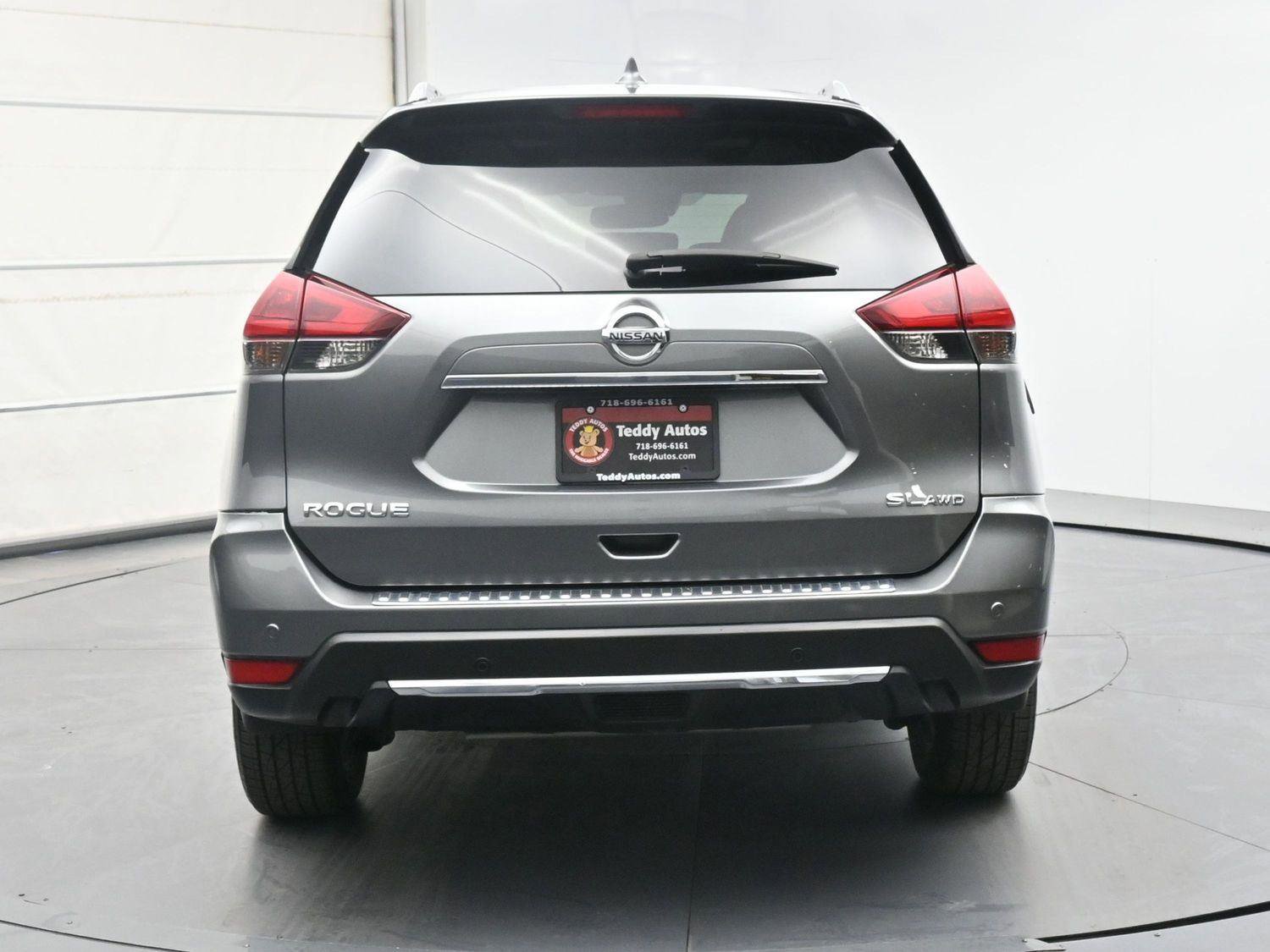 Used 2019 Nissan Rogue SL w/ Premium Package AWD/4WD image 21