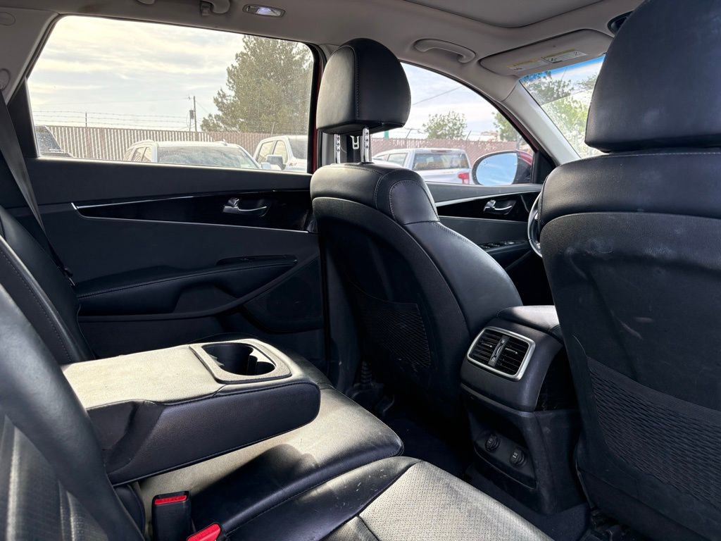 Used 2019 Kia Sorento EX FWD image 7
