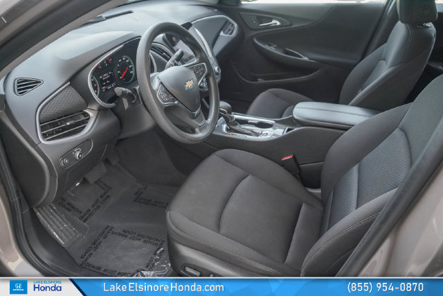 Used 2023 Chevrolet Malibu LT FWD image 14