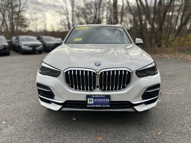 Used 2023 BMW X5 xDrive45e image 2