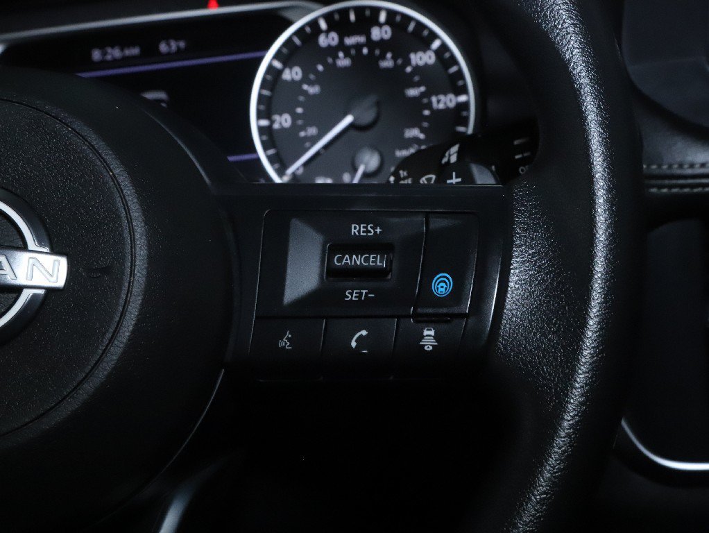 Used 2024 Nissan Rogue SV AWD/4WD image 22