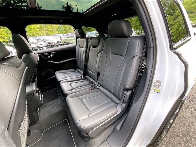 New 2026 Audi Q7 2.0T Premium AWD/4WD image 10