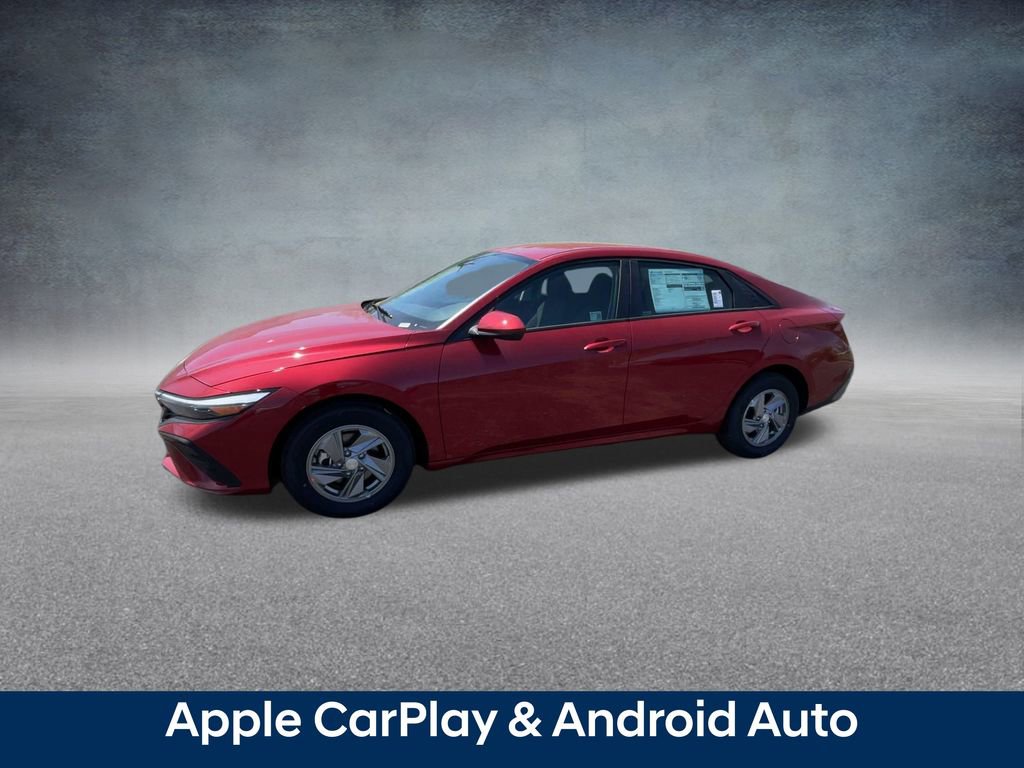 Certified 2025 Hyundai Elantra SE image 11