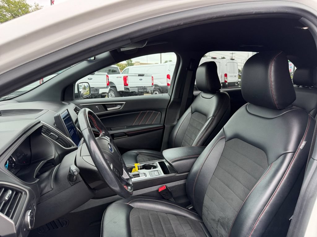 Used 2022 Ford Edge ST-Line AWD/4WD image 13