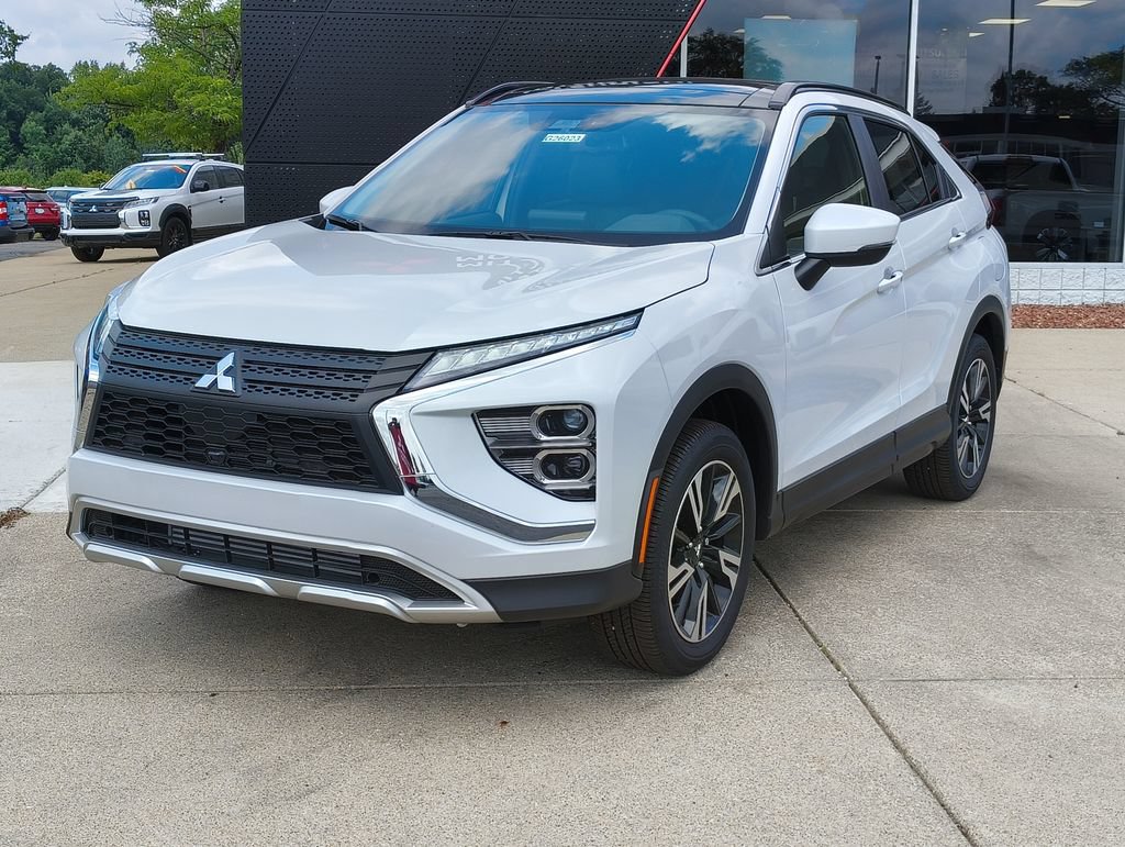 New 2026 Mitsubishi Eclipse Cross SE AWD/4WD image 1