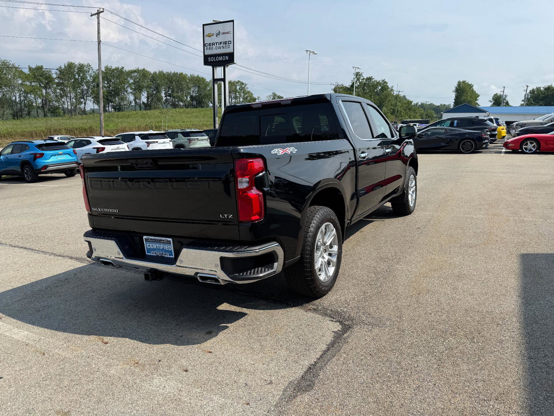 Certified 2023 Chevrolet Silverado 1500 LTZ w/ LTZ Convenience Package II image 5
