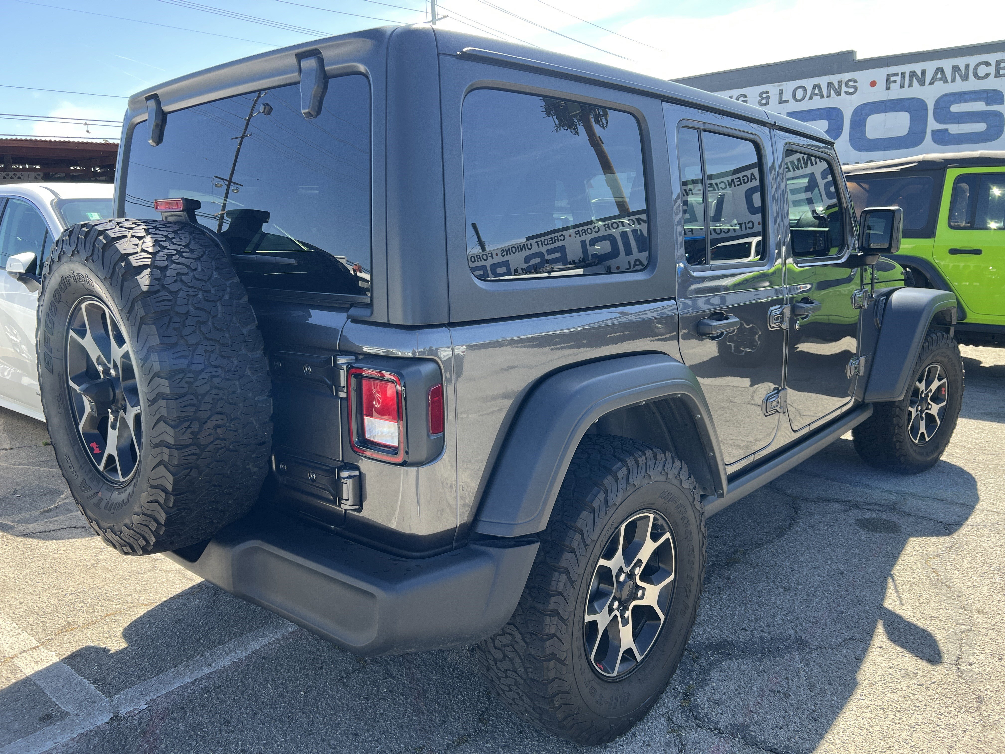 Used 2022 Jeep Wrangler Unlimited Sport AWD/4WD image 7