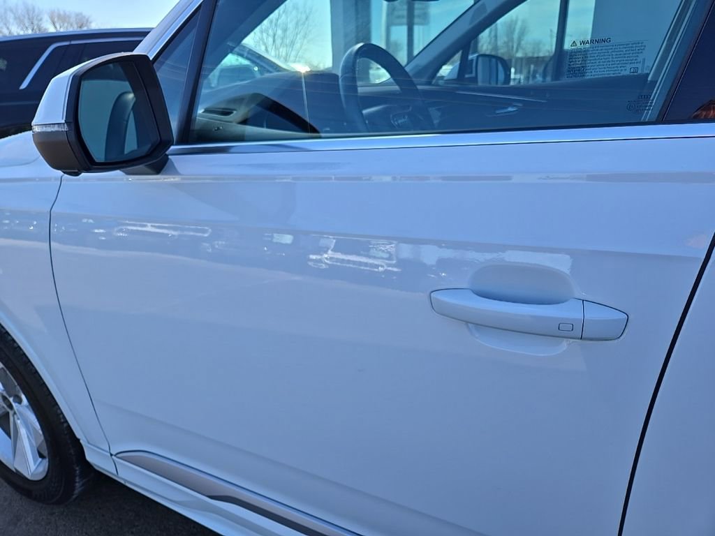 Used 2022 Audi Q7 2.0T Premium Plus w/ Premium Plus Package image 28