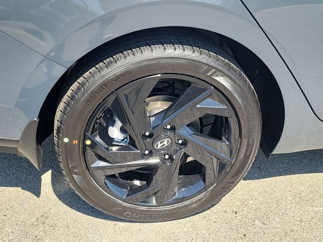 New 2026 Hyundai Elantra Sport FWD image 23