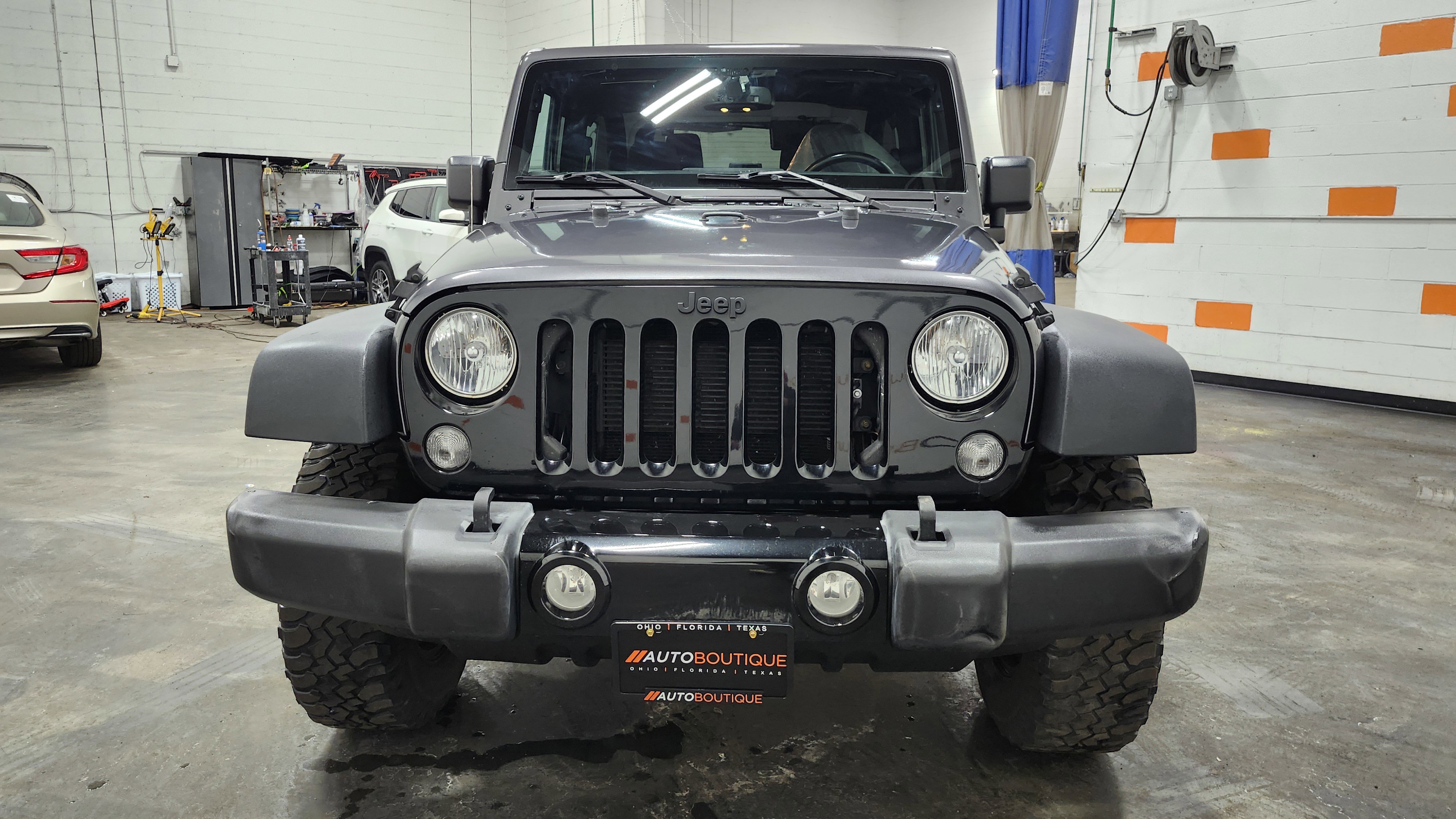 Used 2016 Jeep Wrangler Sport image 9