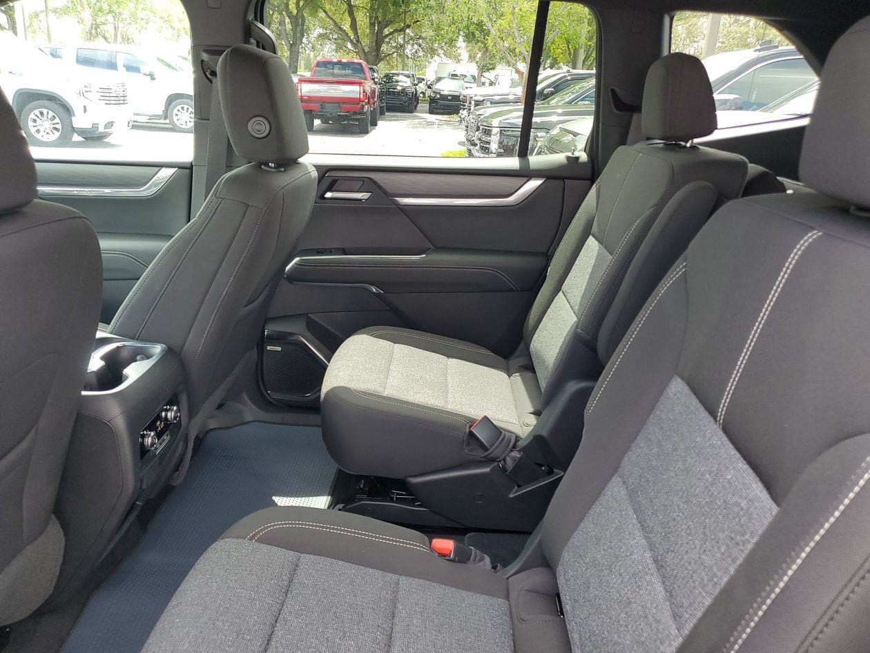New 2026 GMC Acadia Elevation w/ Black Edition FWD image 11
