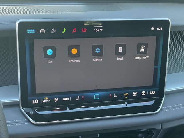 New 2026 Volkswagen Tiguan SE R-Line FWD image 13