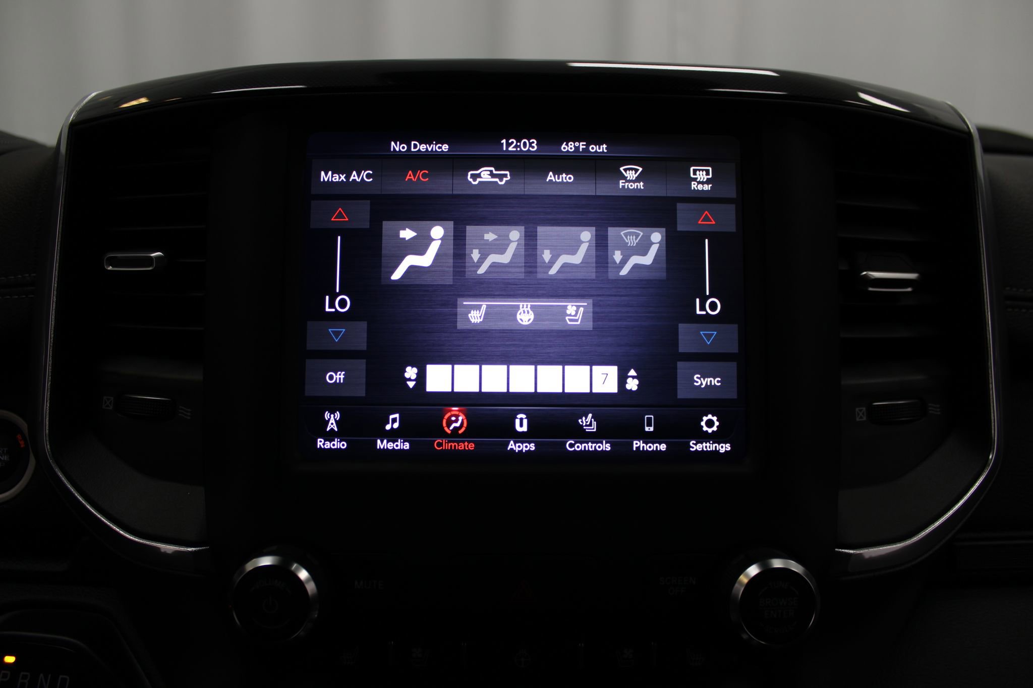 Used 2021 RAM 1500 Laramie w/ Sport Appearance Package AWD/4WD image 45