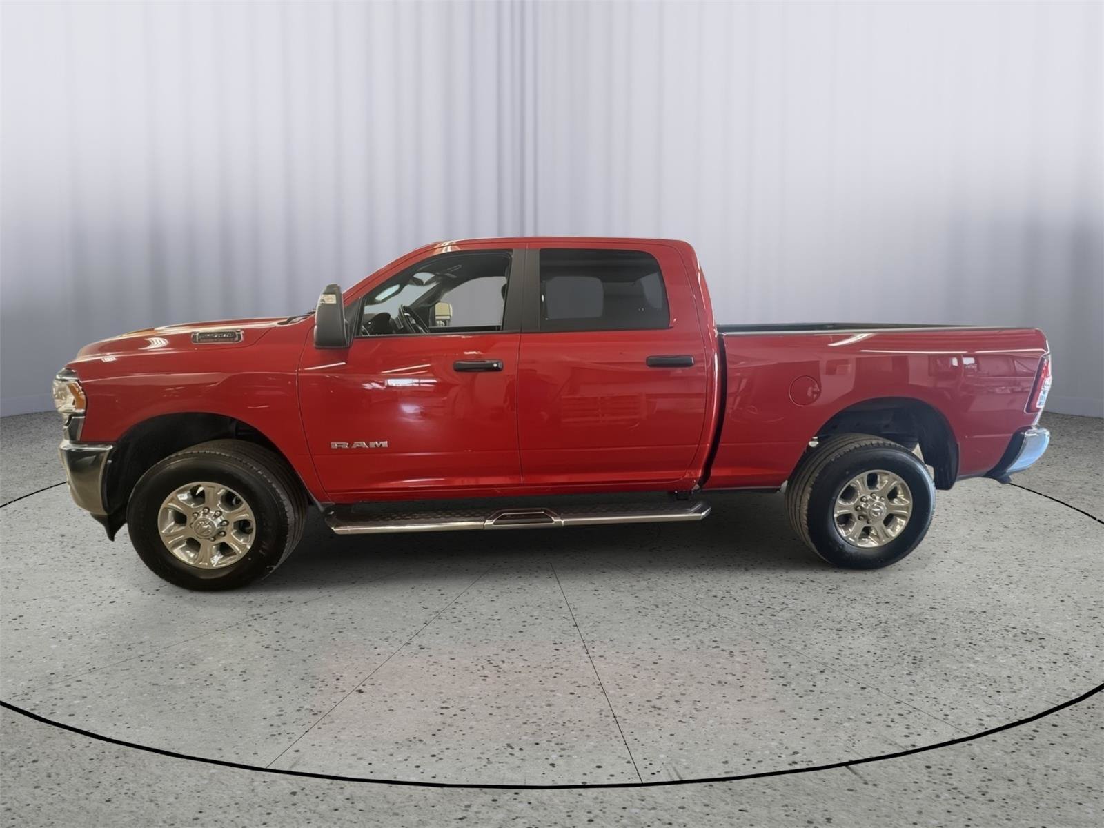 Used 2024 RAM 2500 Big Horn w/ Bed Utility Group AWD/4WD image 2