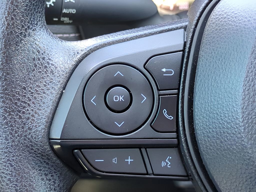 Used 2023 Toyota RAV4 XLE w/ Convenience Package image 23