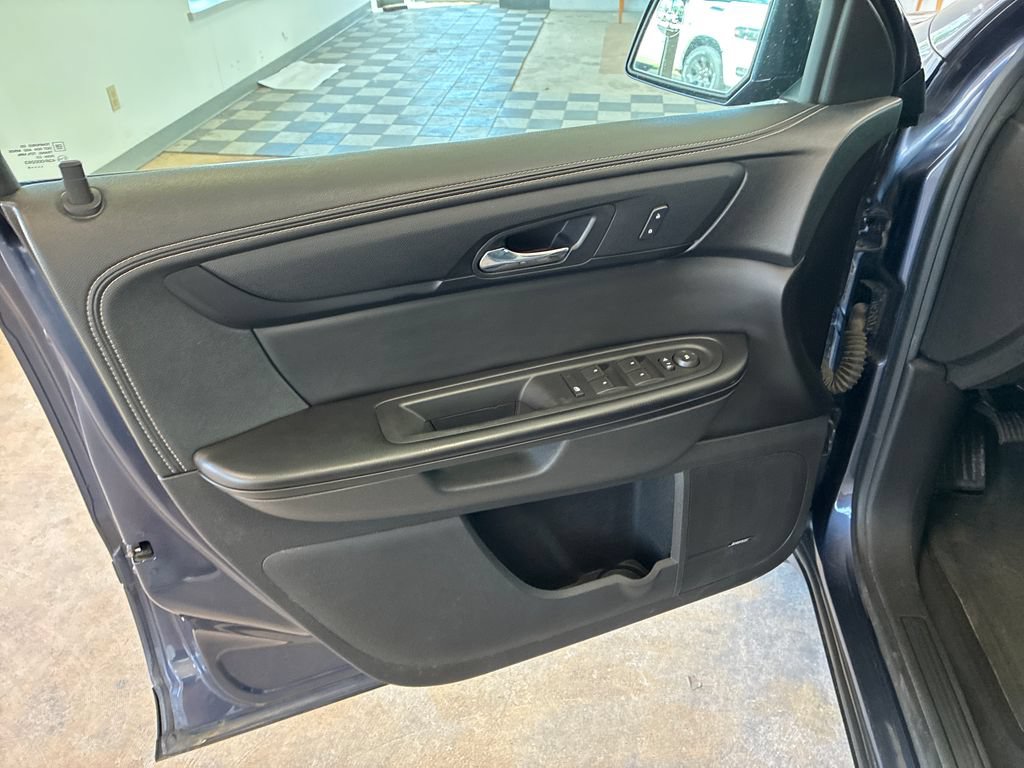 Used 2014 Chevrolet Traverse LT AWD/4WD image 10