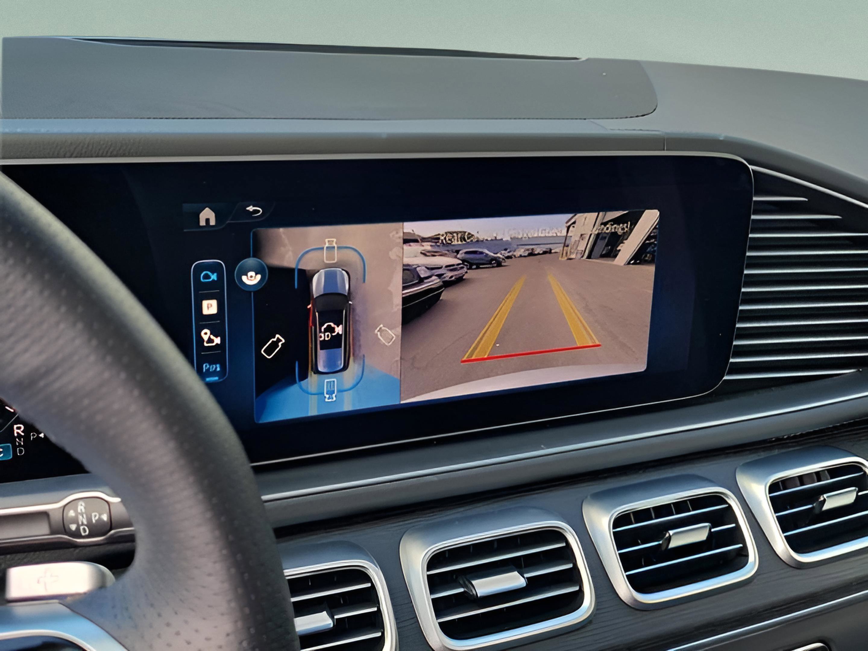 Certified 2026 Mercedes-Benz GLS 450 4MATIC image 27